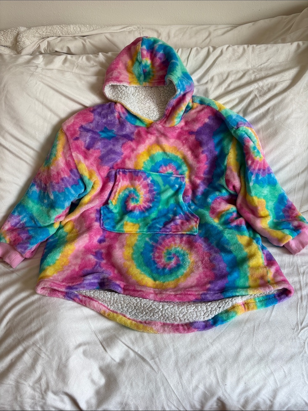 Tie-Dye Sherpa Hoodie Pullover - Multicolor Spiral